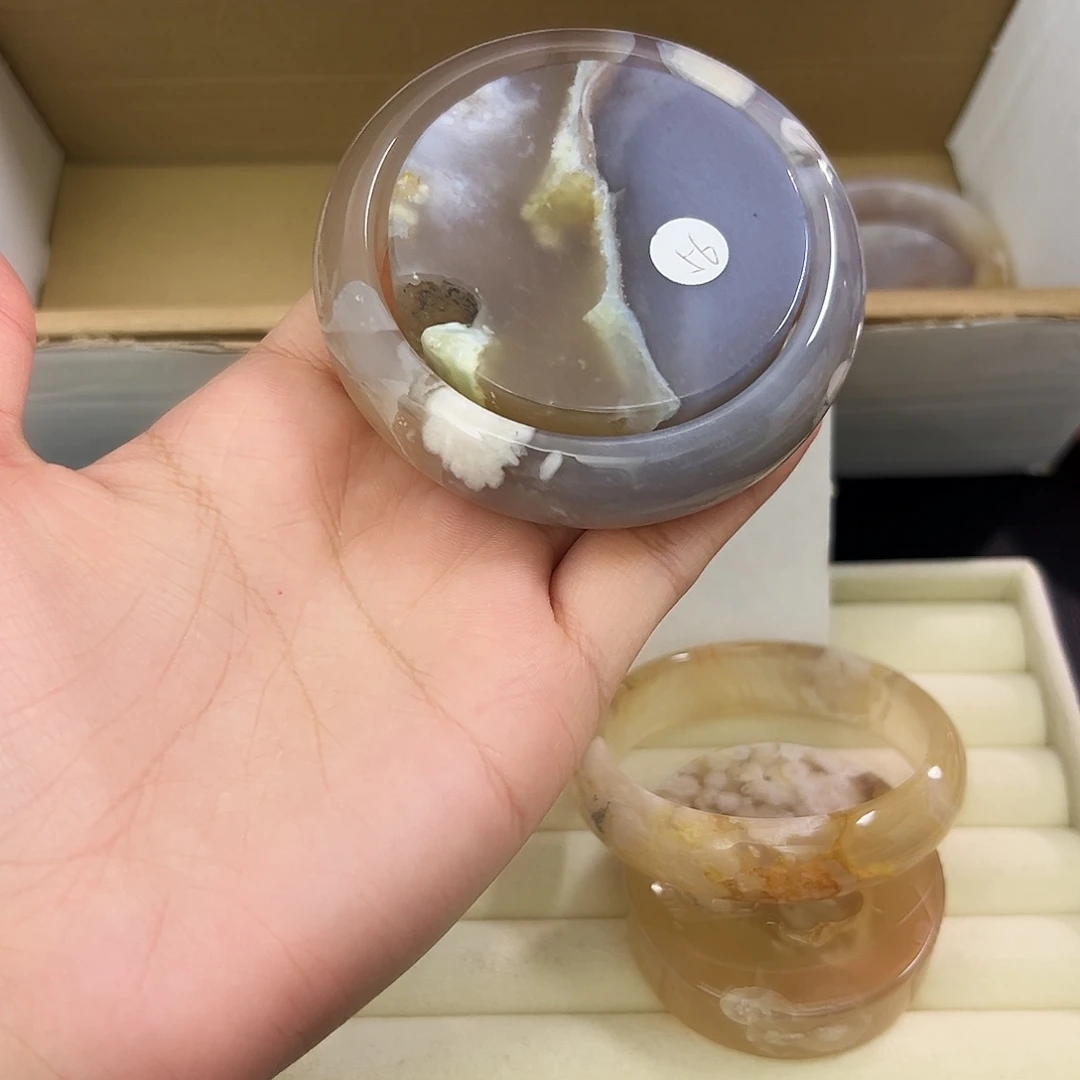 风***铃玛瑙/玉髓未镶嵌手镯56