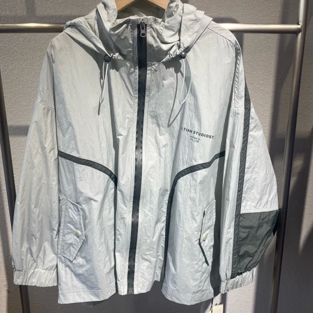 3318儿童休闲皮肤衣