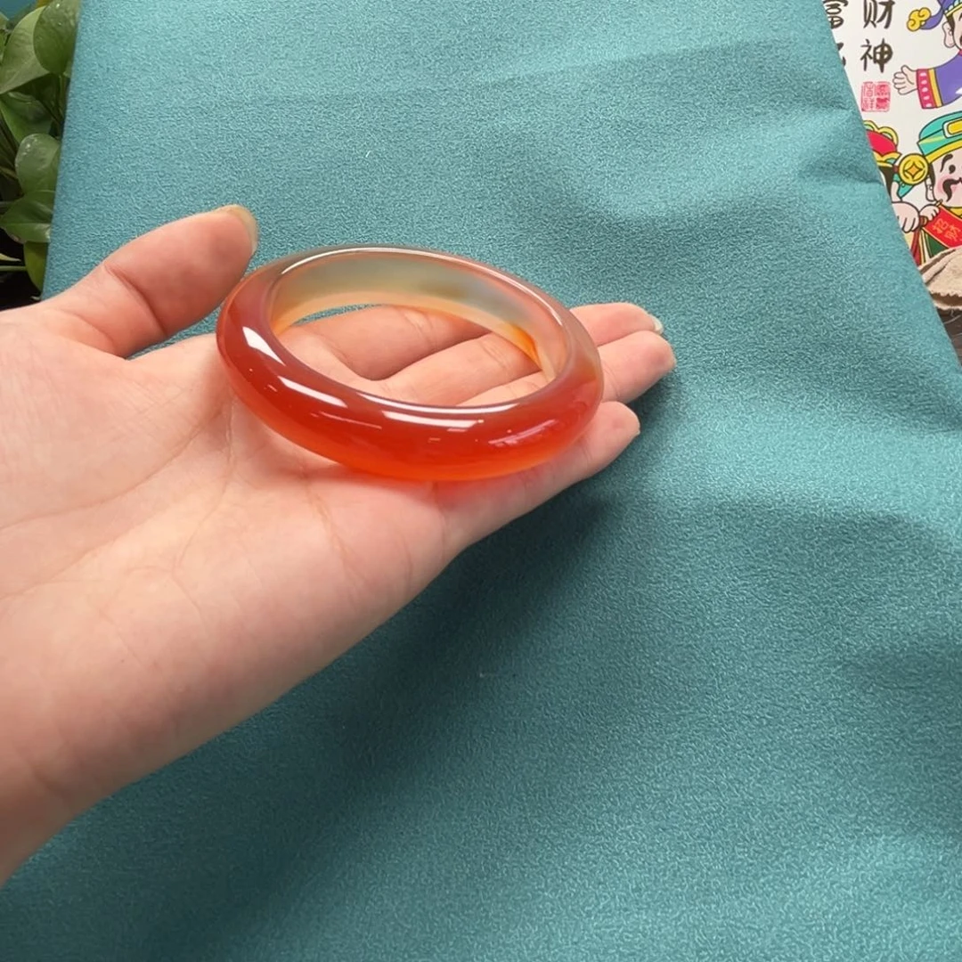 手镯玛瑙/玉髓未镶嵌