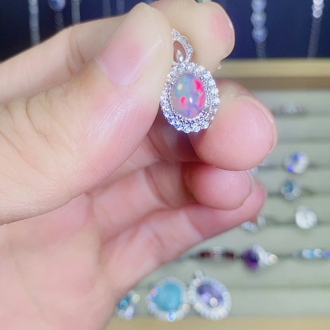银S925镶嵌欧泊吊坠(不含链)