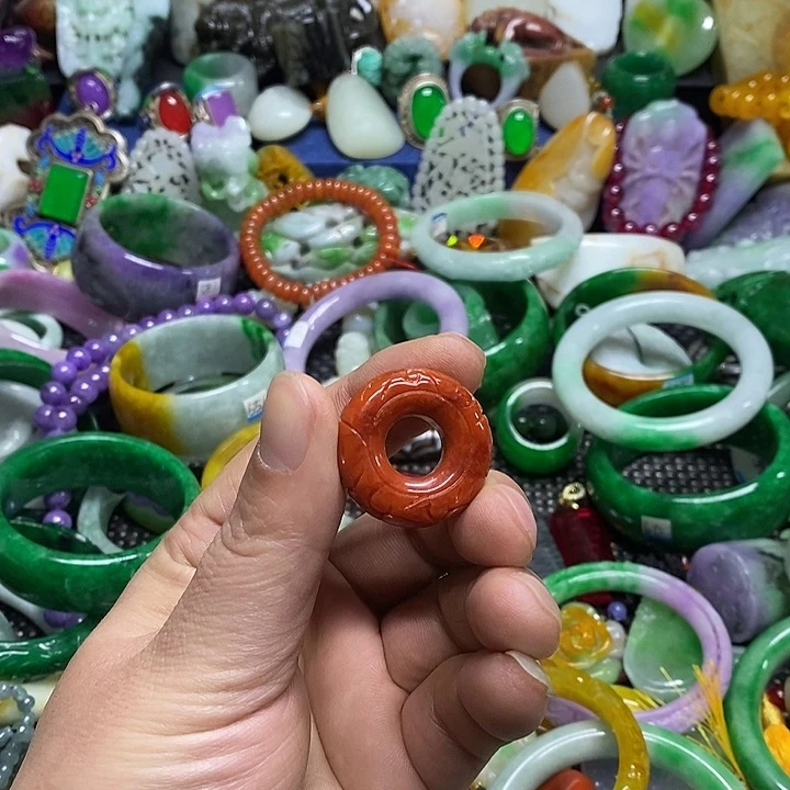 颈饰未镶嵌翡翠官方正规军回血放漏