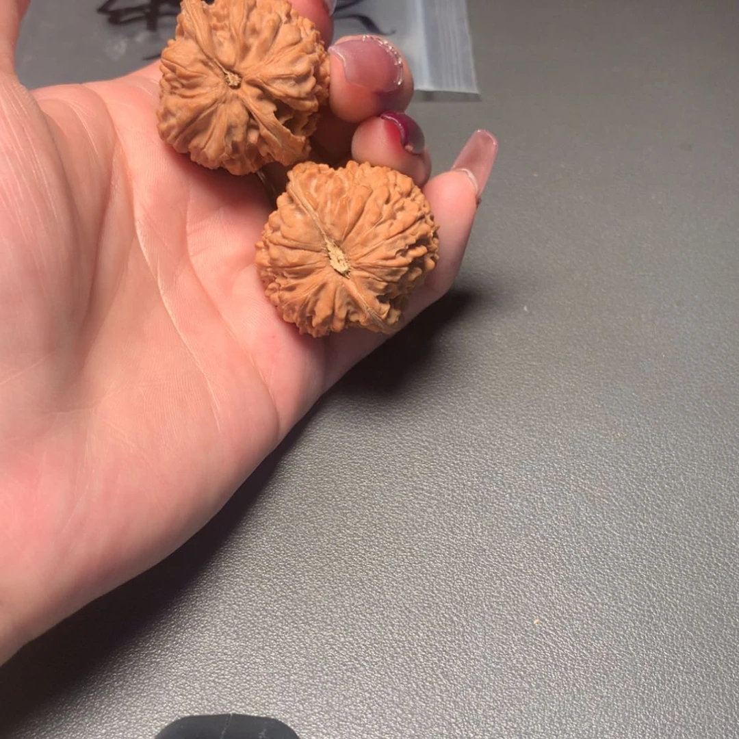 【闪购商品】文玩核桃吊坠一****?满天星