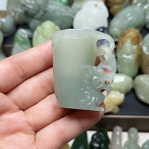 和田玉未镶嵌颈饰天*秀