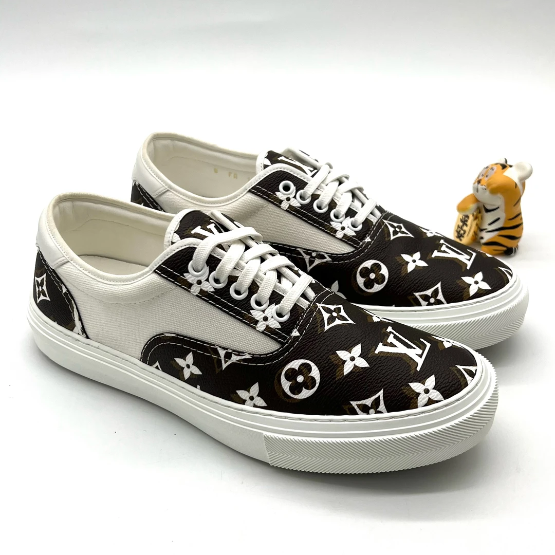 99新 LouisVuitton/路易威登 男士 棕色老花一脚蹬板鞋 42、42.5码