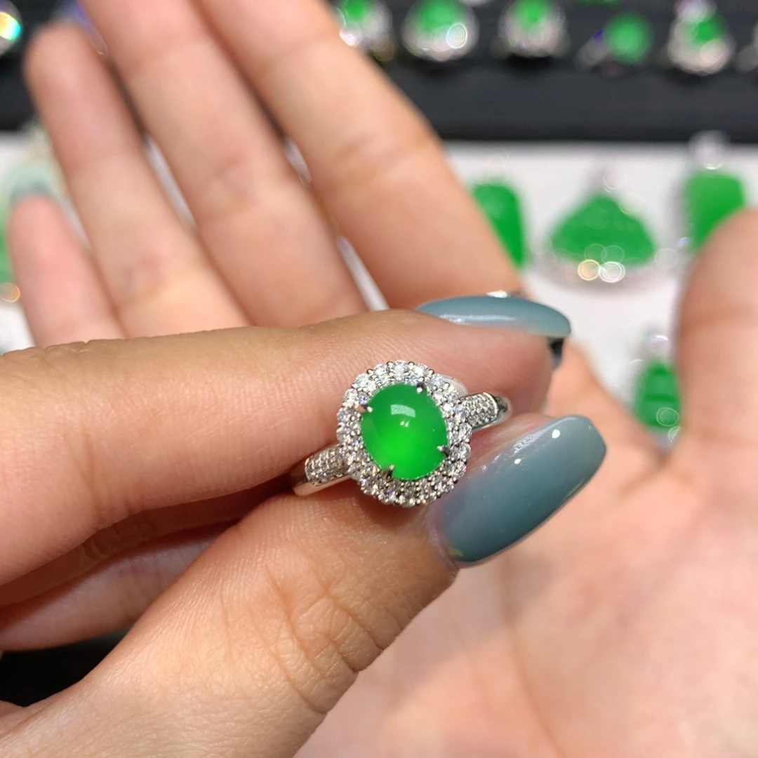 不****翡翠18K金镶嵌吊坠(不含链)