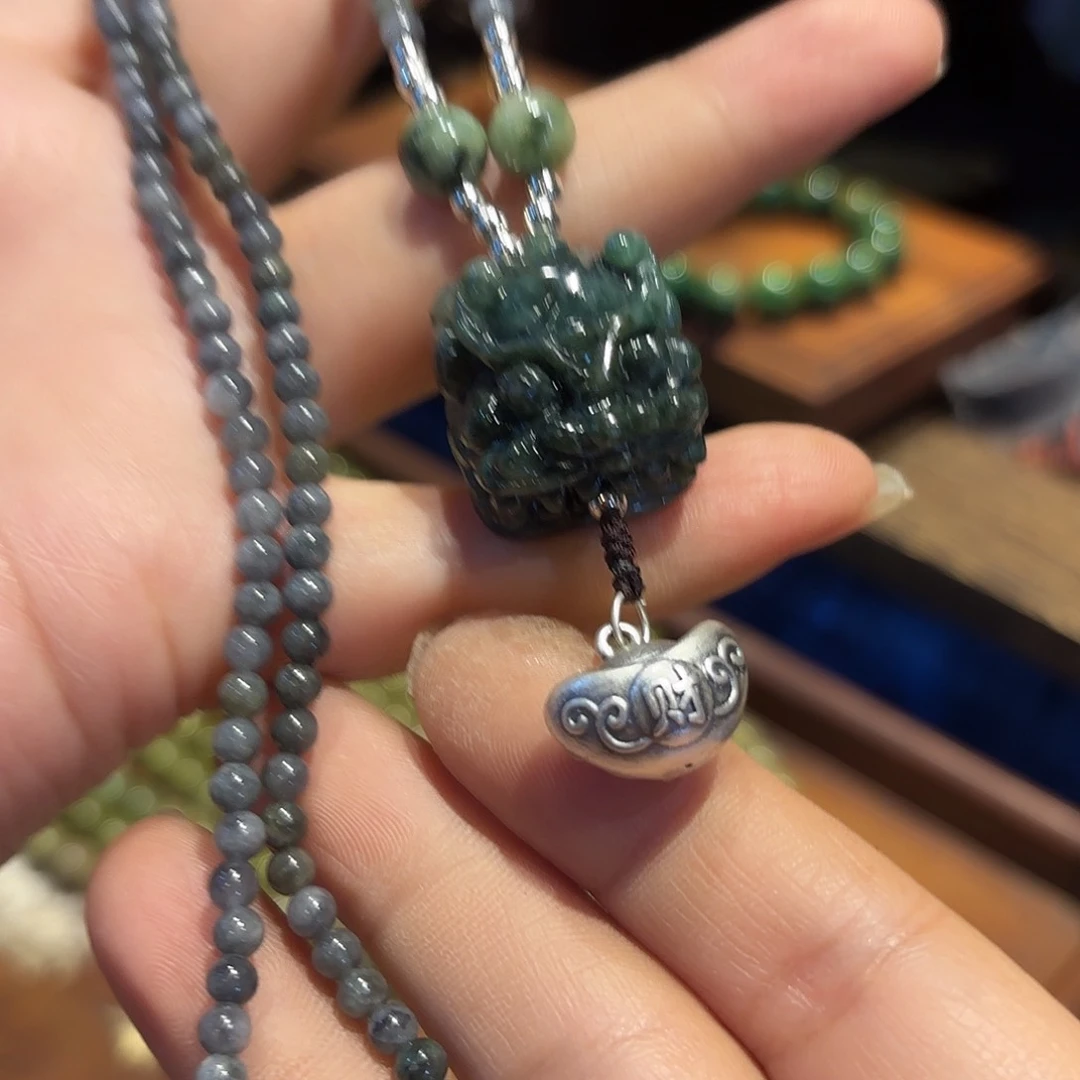 翡翠颈饰未镶嵌原创