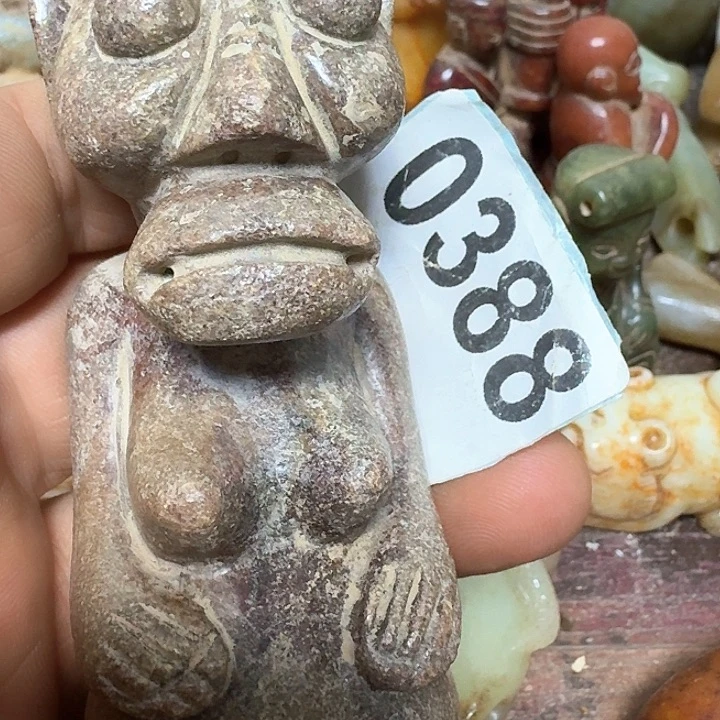 和田玉颈饰未镶嵌为*