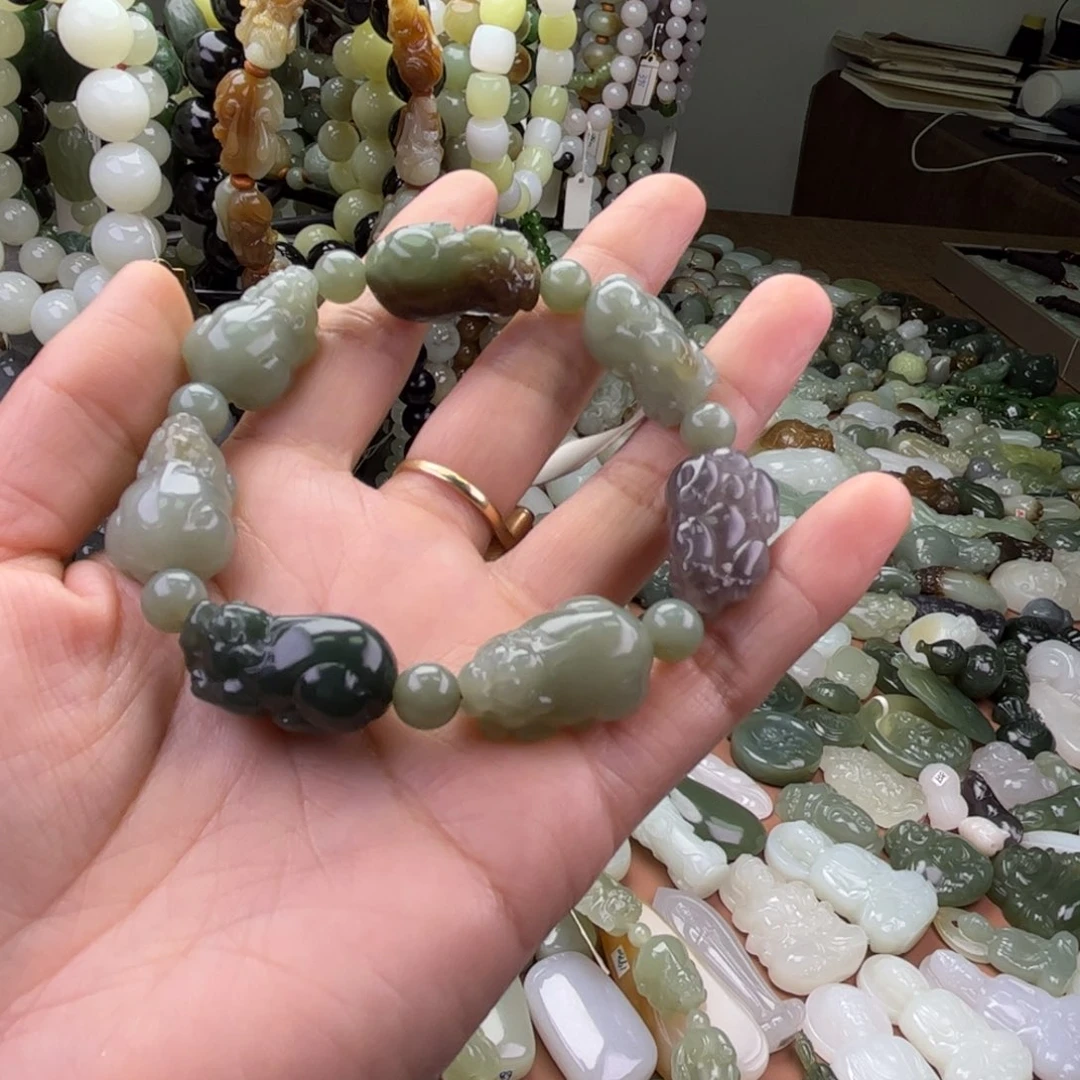 用***9和田玉（糖玉）未镶嵌手串