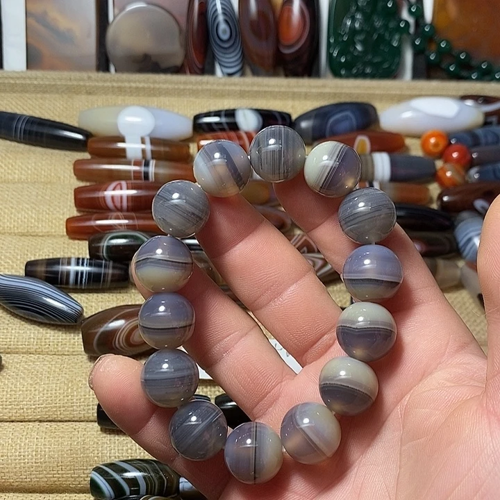玛瑙/玉髓合金颈饰