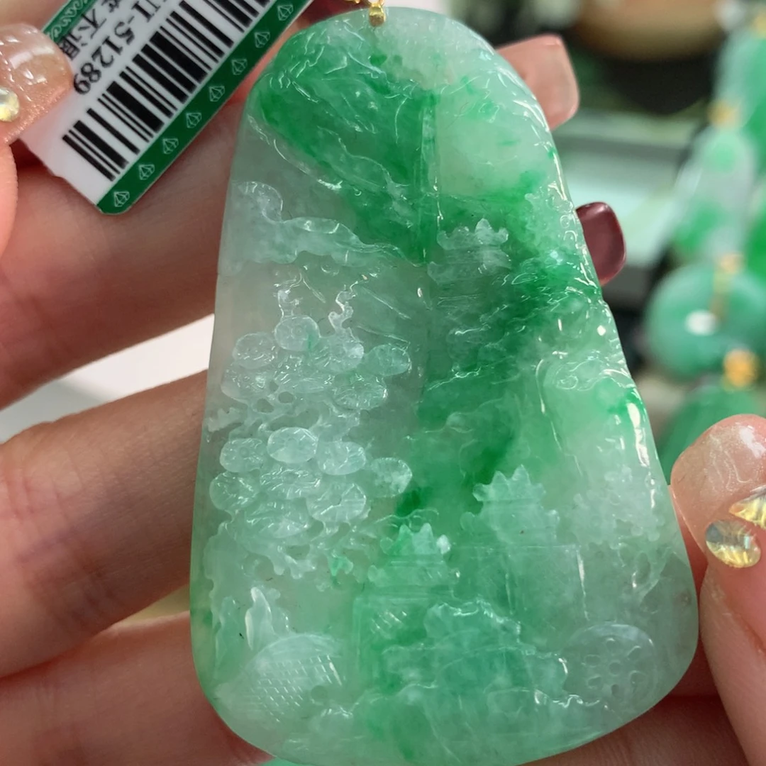 翡翠吊坠(不含链)18K金镶嵌