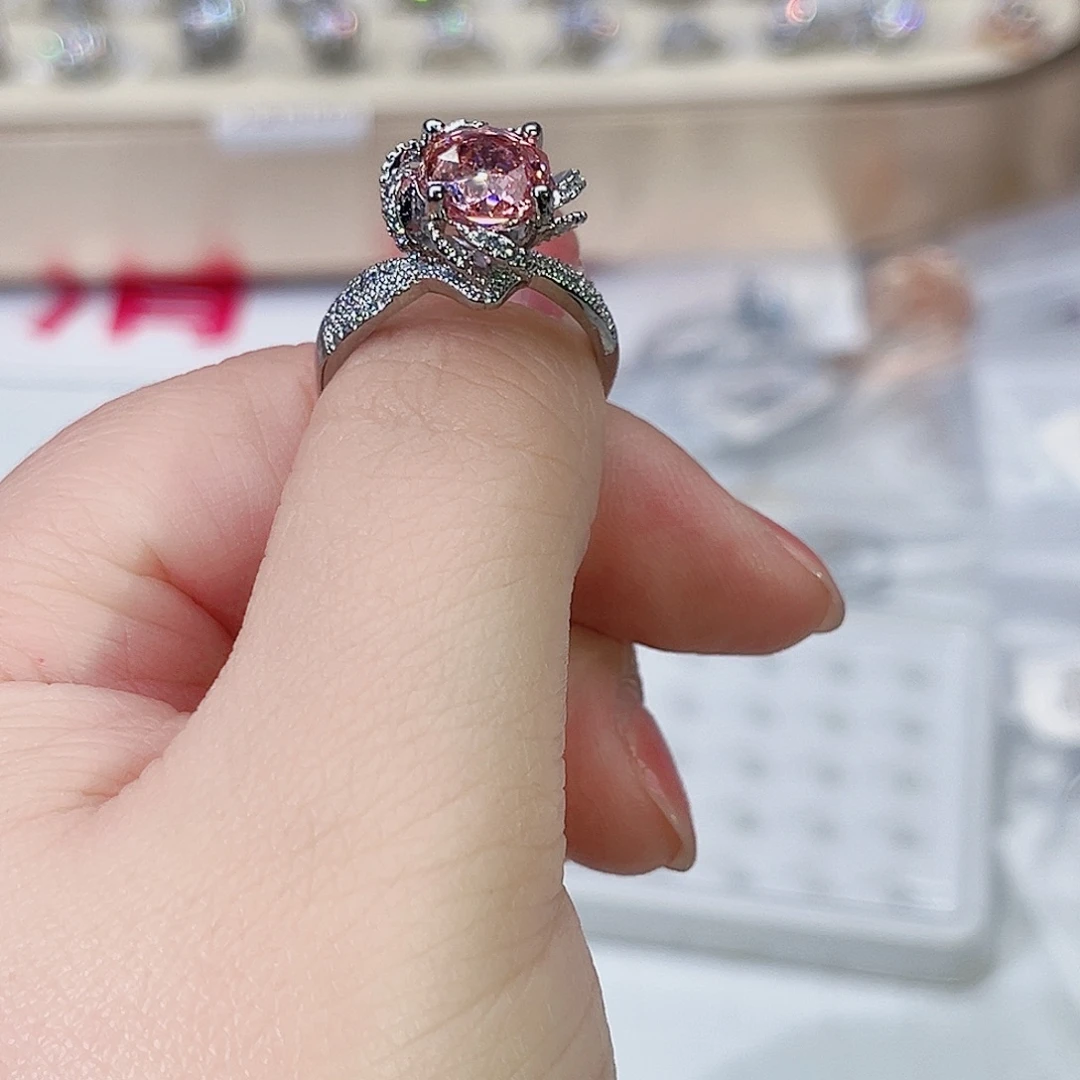 莫桑石非金属玫瑰喷泉两卡-14（换浅黄玫瑰）