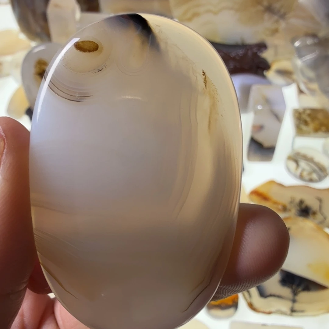 玛瑙/玉髓未镶嵌珠宝半成品