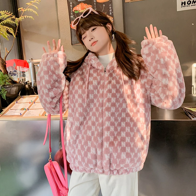 2025春季新款獭兔毛绒毛毛短款年轻时尚加厚慵懒潮外套女毛毛大衣