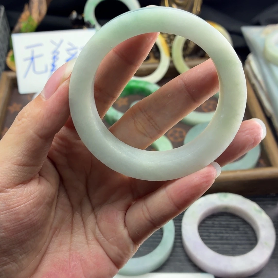 定制翡翠未镶嵌缅甸翡翠A货手镯毛胚定制