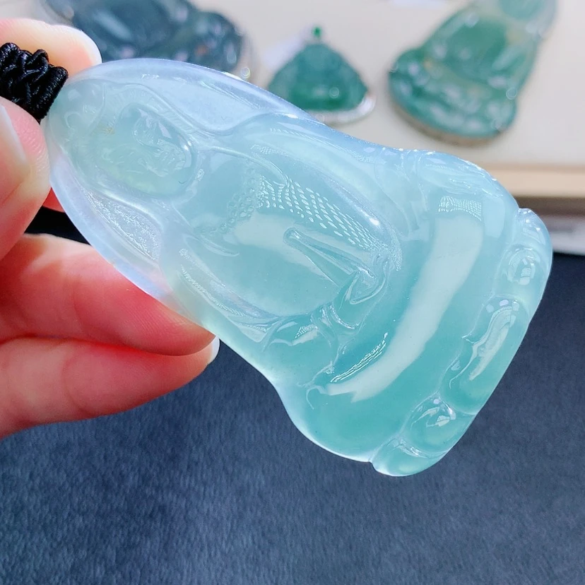 【闪购商品】翡翠颈饰未镶嵌翡翠