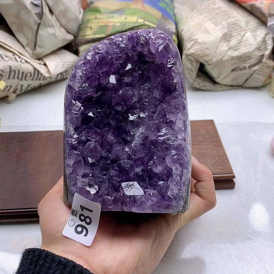 紫晶大型摆件（非配饰）未镶嵌