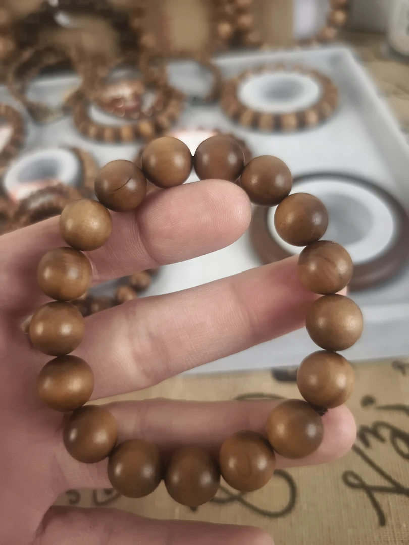 老山檀香 1.2 瑕疵单圈黑肉顺纹