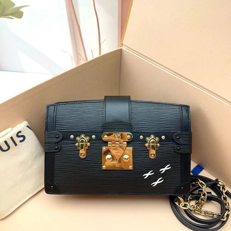 95新/路易威登/C531998870/包包