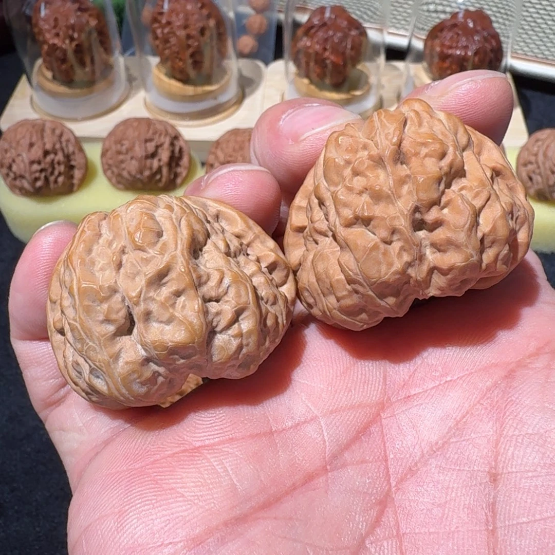 文玩核桃吊坠蛤蟆