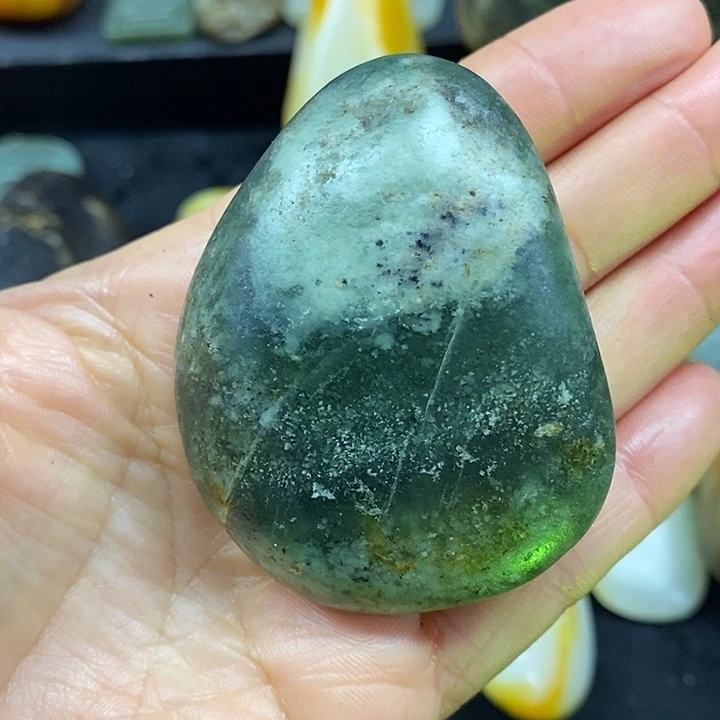 和田玉（子料）未镶嵌挂件