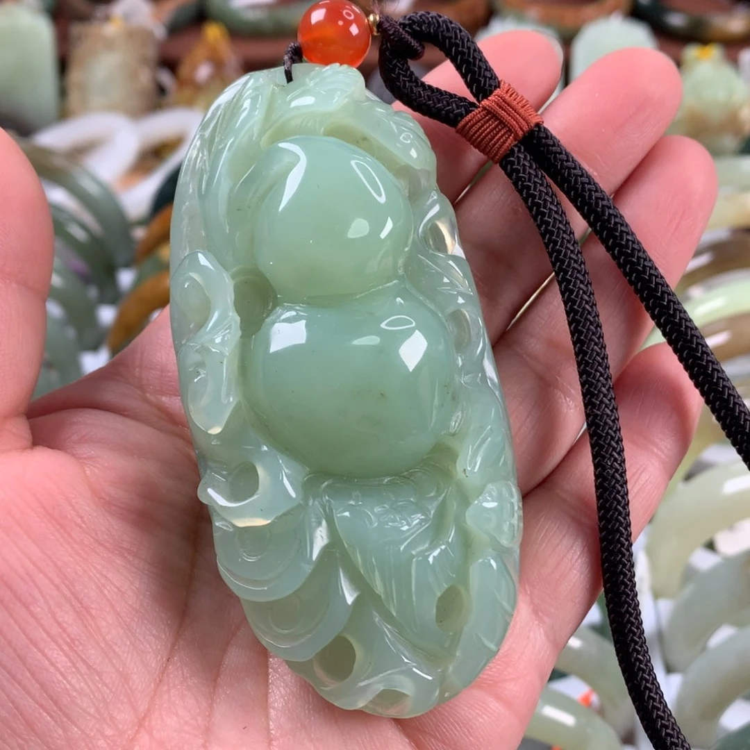 岫玉未镶嵌手把葫芦