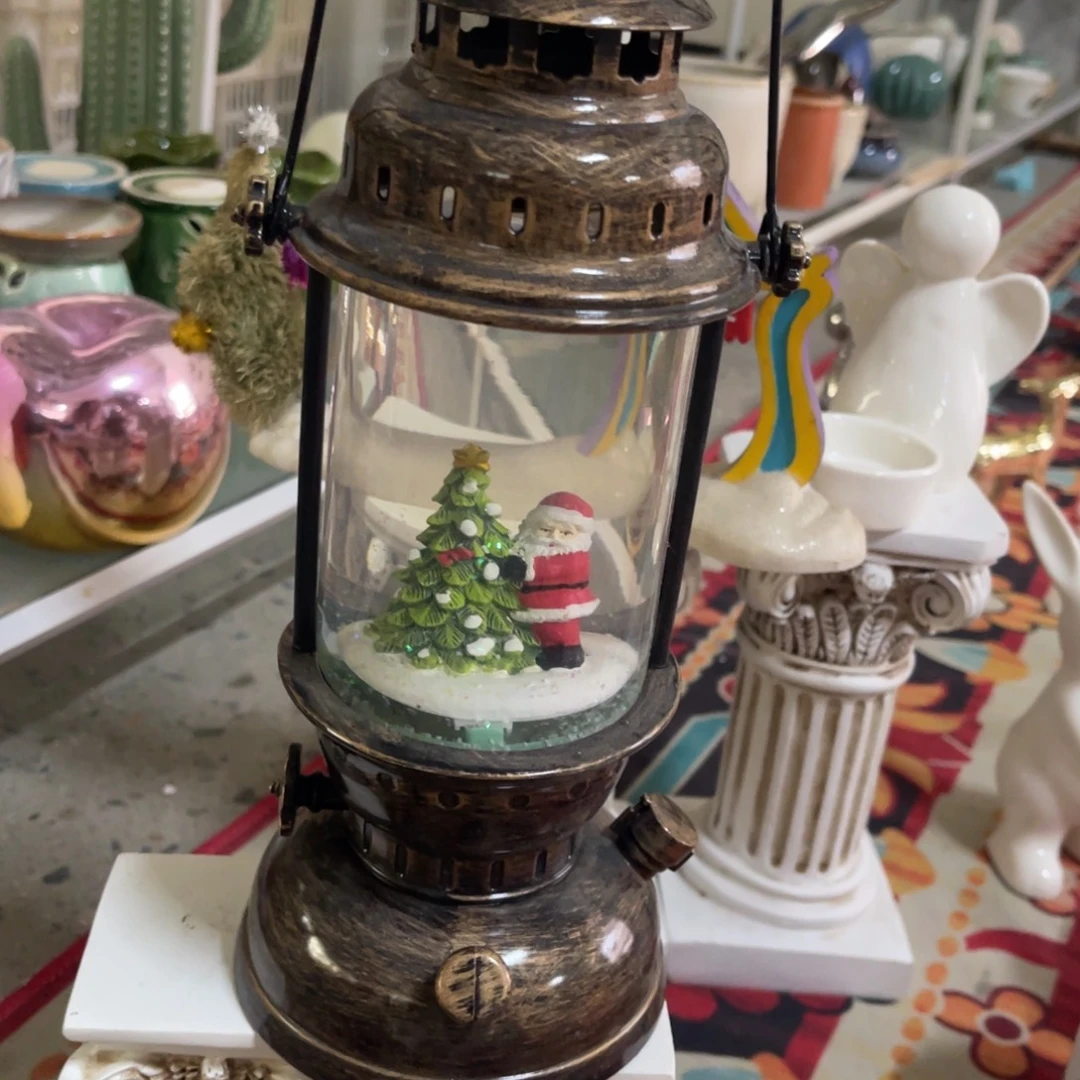 摆件等各种工具的