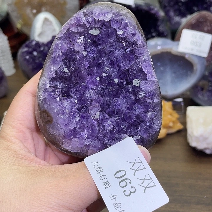 水晶未镶嵌大型摆件（非配饰）