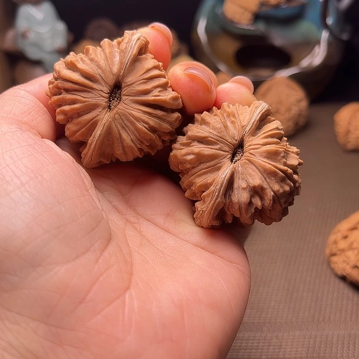 用***5核桃把件四座楼感谢支持