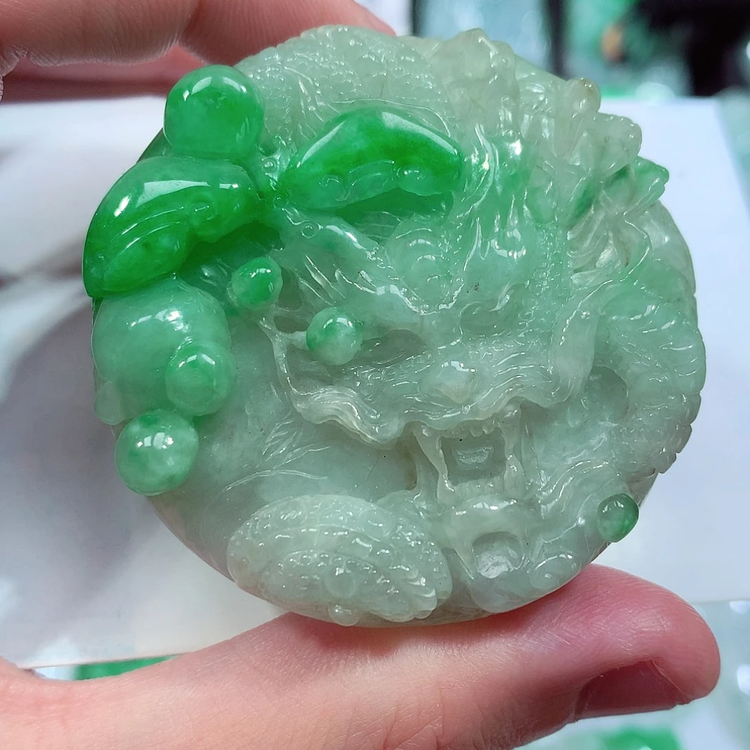 颈饰未镶嵌翡翠缅甸翡翠