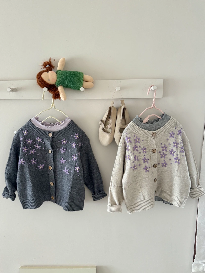 女童上衣2025春季新品童装韩版刺绣紫花开衫长袖女童针织衫甜美潮