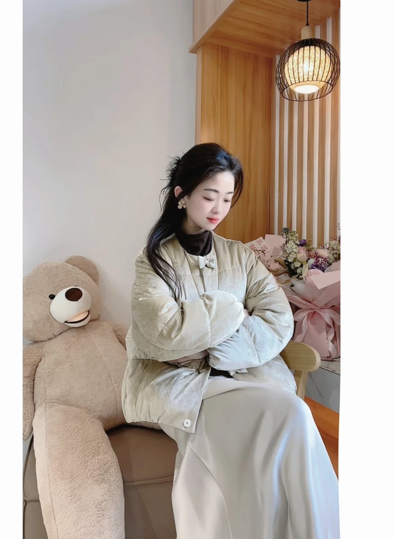 DY2050冬季新款时尚百搭显瘦减龄圆领鹅绒服