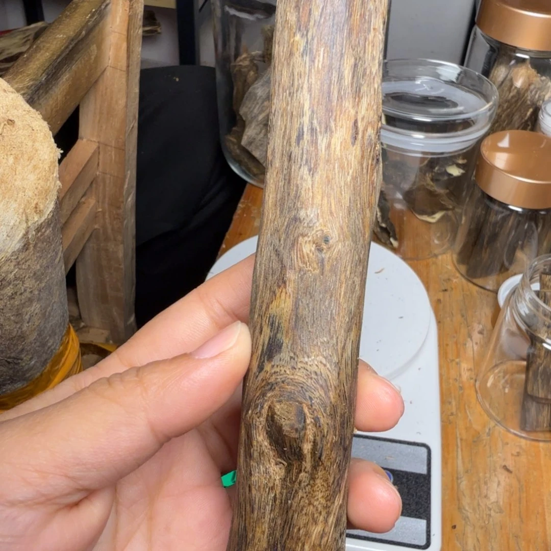 沉香块料沉香块料39k