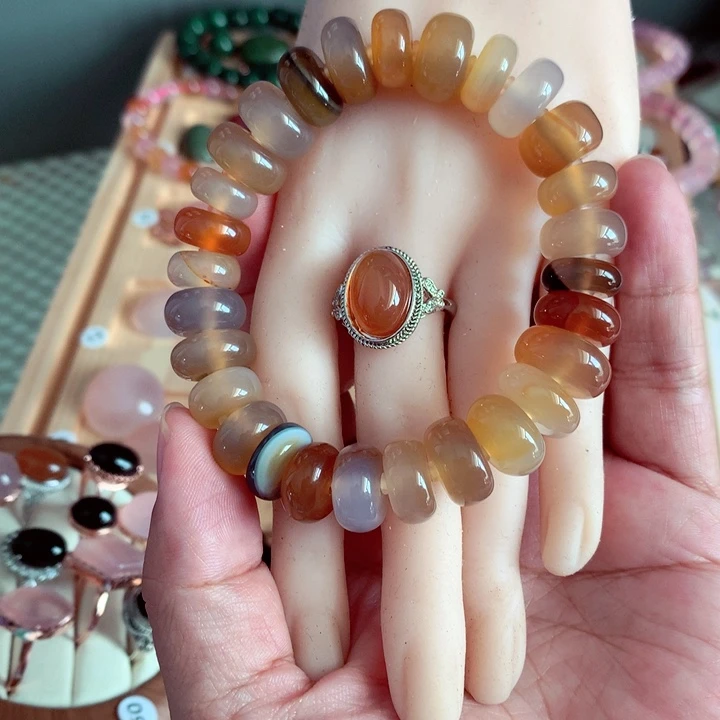 玛瑙/玉髓吊坠未镶嵌