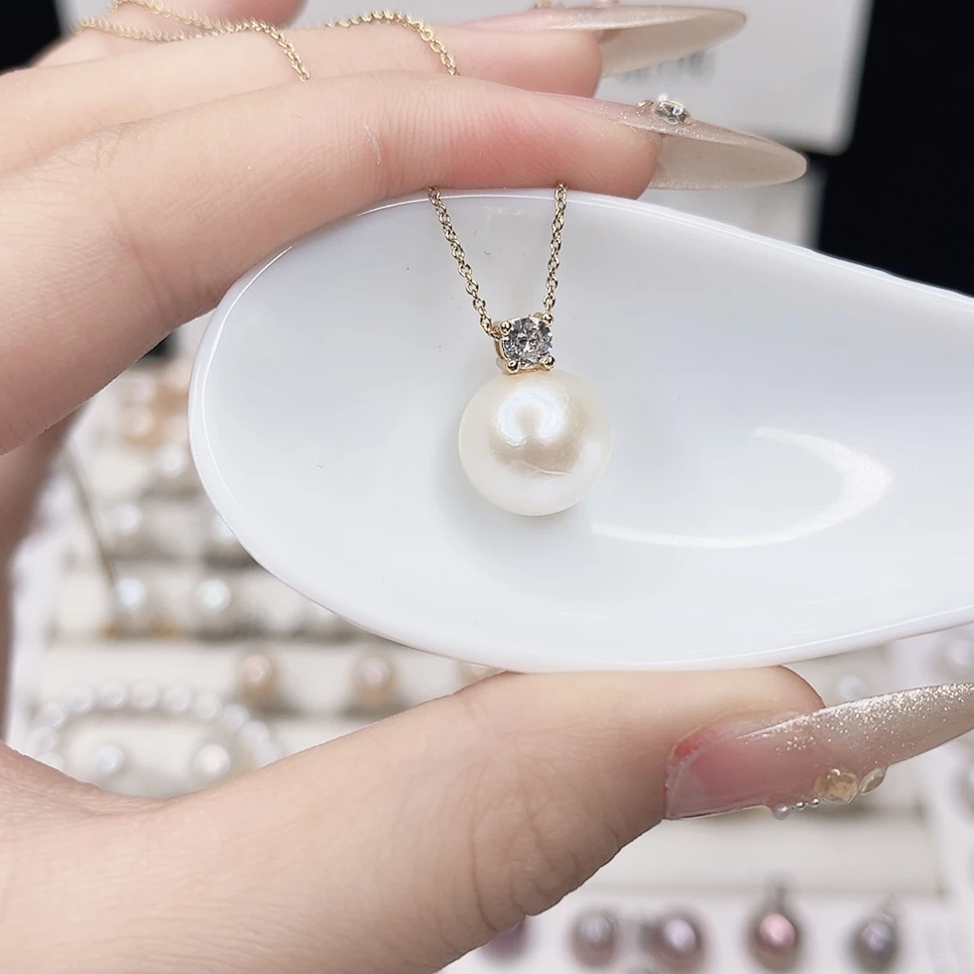 淡水珍珠合金吊坠(赠链)