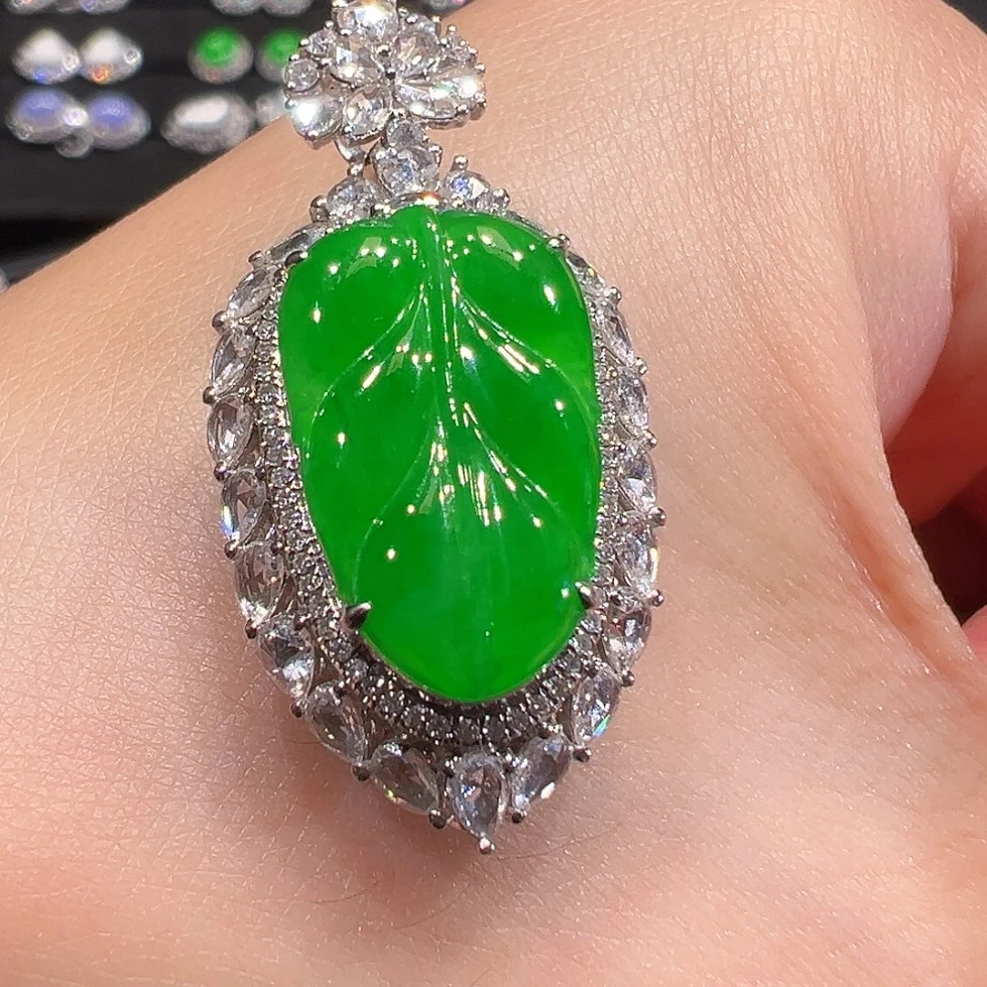 翡翠18K金镶嵌吊坠(不含链)收到货48小时鉴赏期