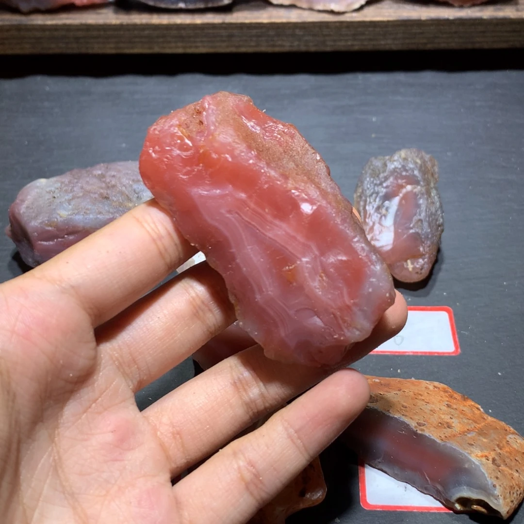 未镶嵌玛瑙/玉髓珠宝奇石