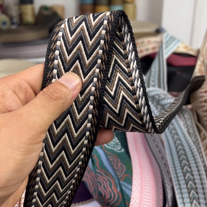 5.0宽肩带10元4米……