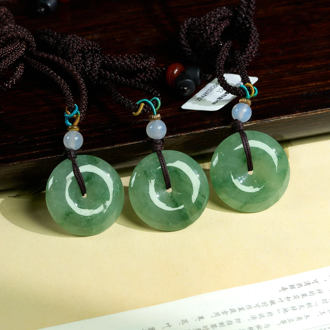 【挂件清货专场】天然翡翠平安扣吊坠多样性发一件@2206270137