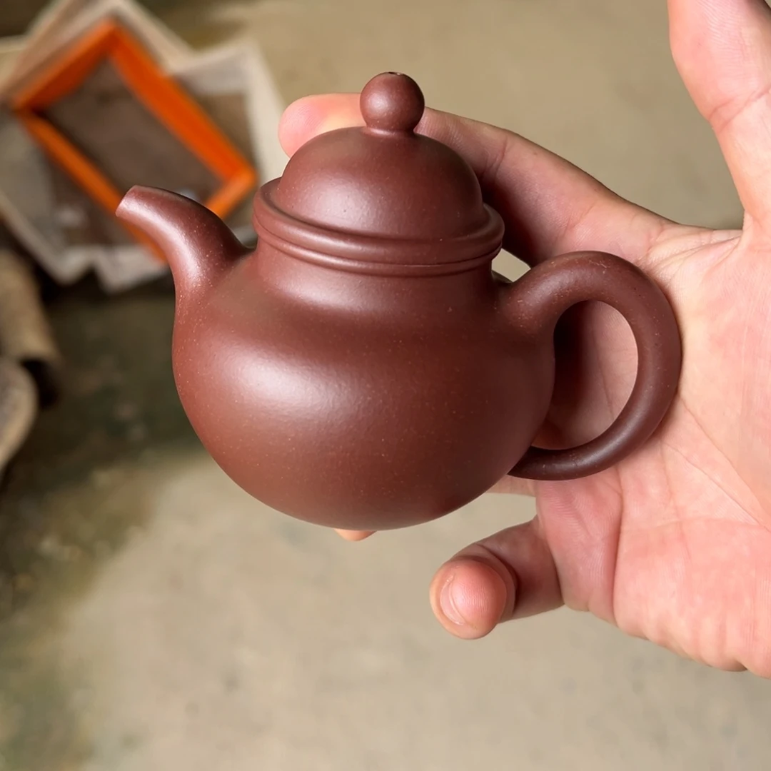 紫砂茶壶汽修厂和机械设备微瑕