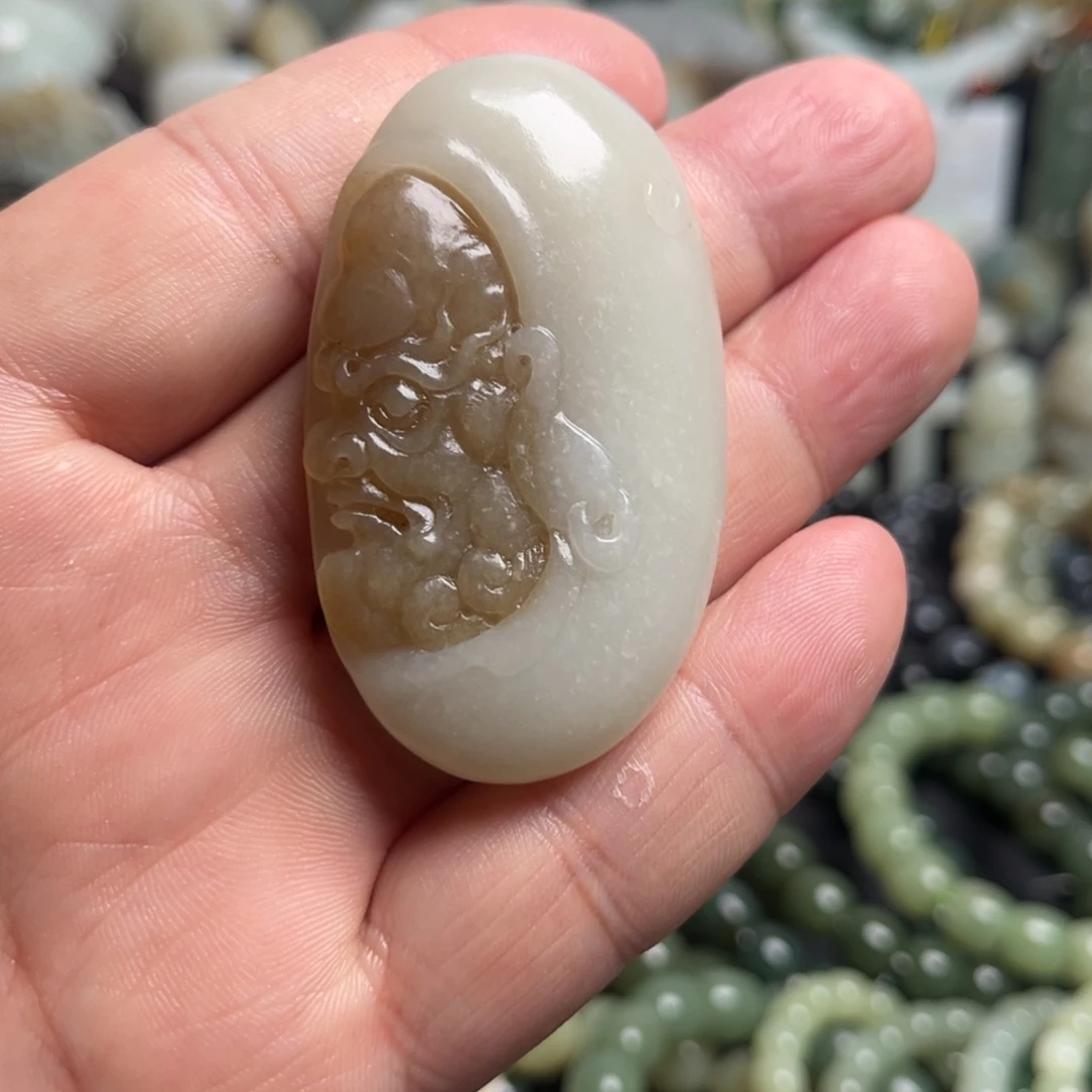 和田玉未镶嵌吊坠(不含链)