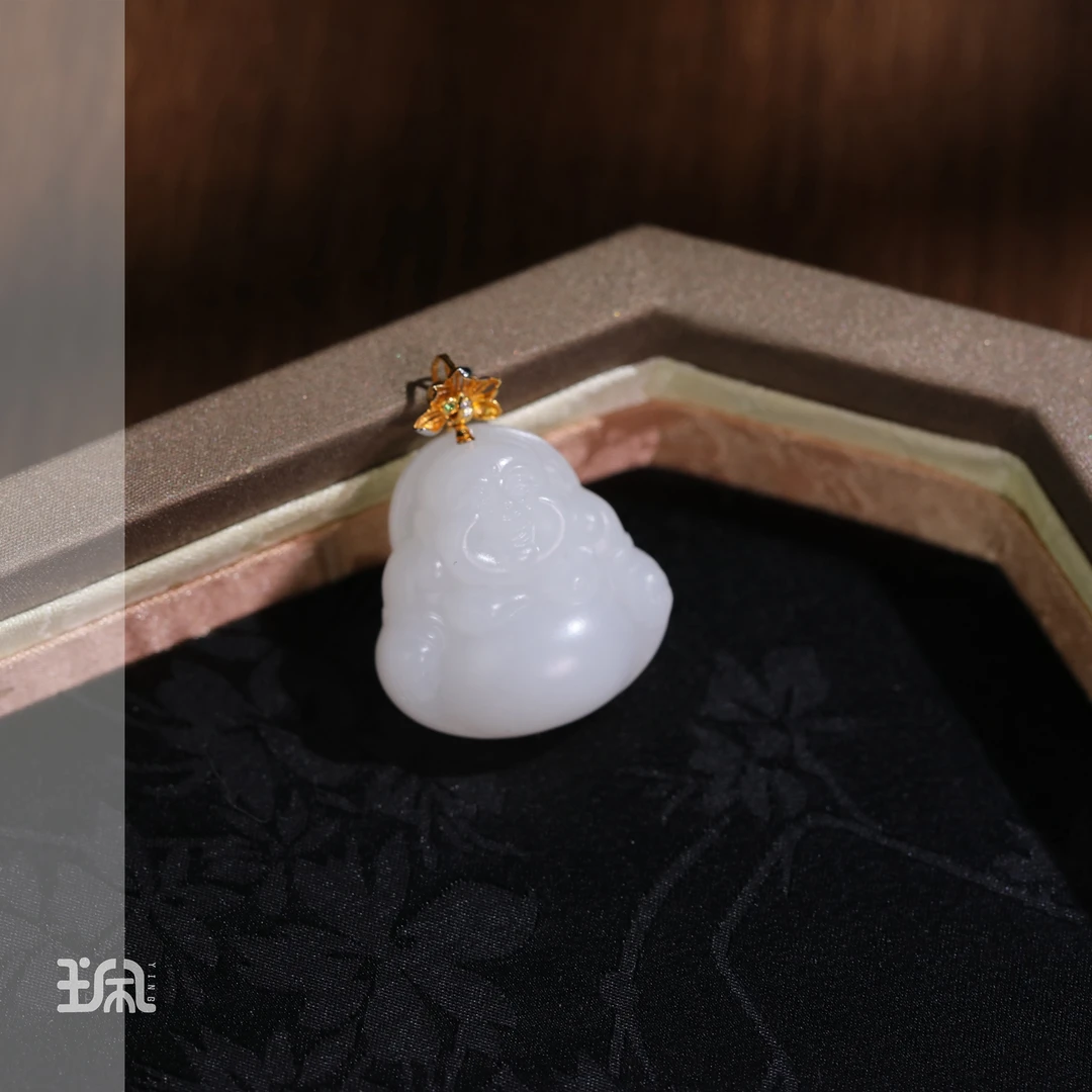 鸢眠|和田玉*吊坠不含链*18K金镶嵌CYB25012708多样性发其一（P）