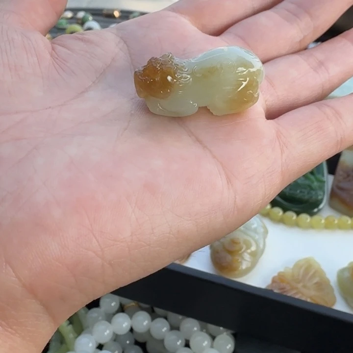 和田玉未镶嵌颈饰31