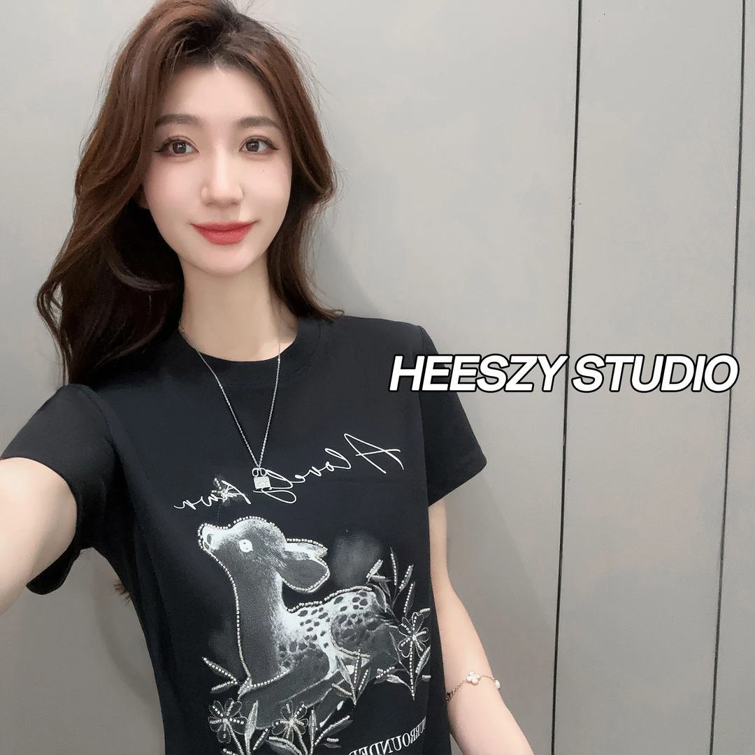 2025夏季修身小鹿花朵小众T恤显瘦时尚休闲百搭设计感圆领短袖