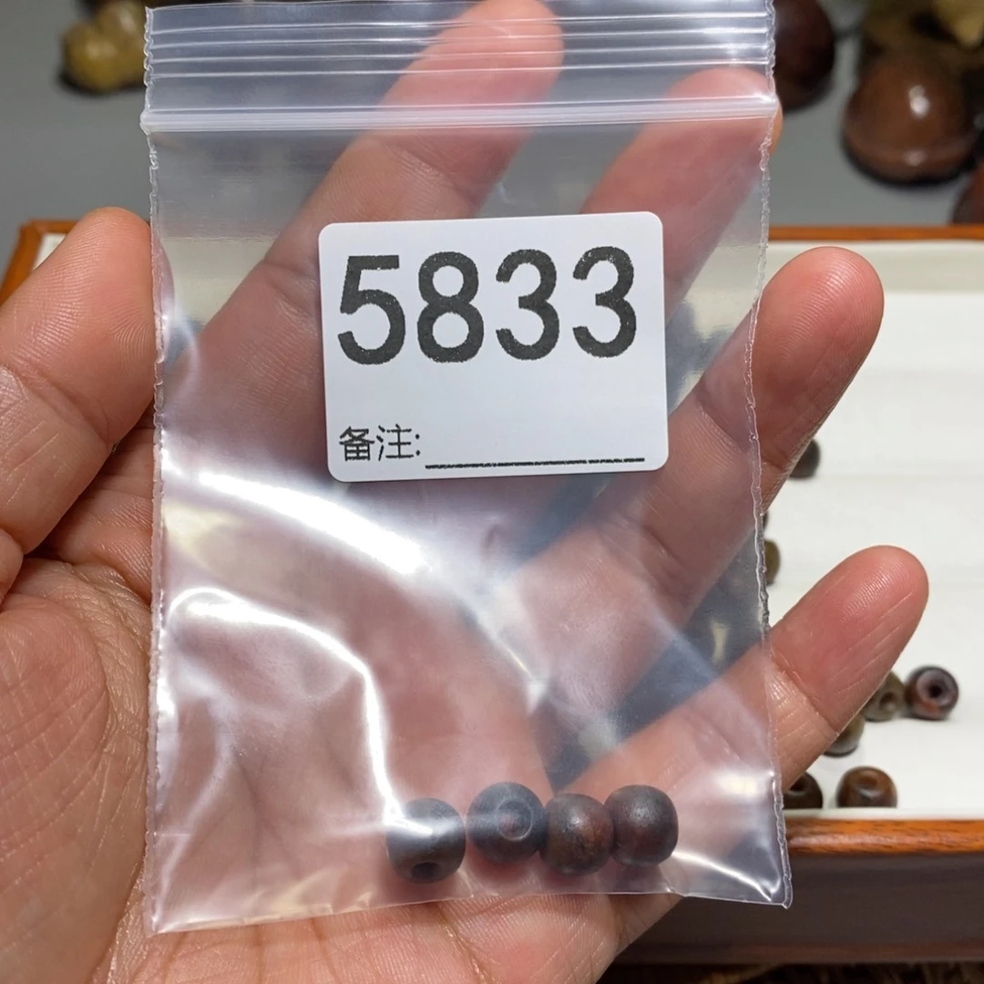 岫岩河磨玉（透闪石质玉）未镶嵌颈饰t****g