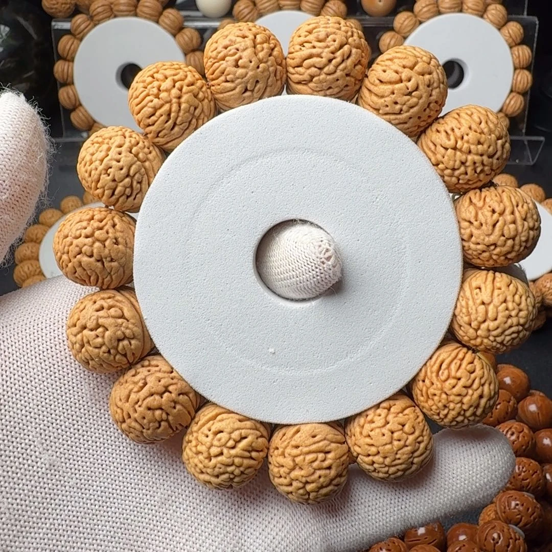 桃核手串龙鳞苹果