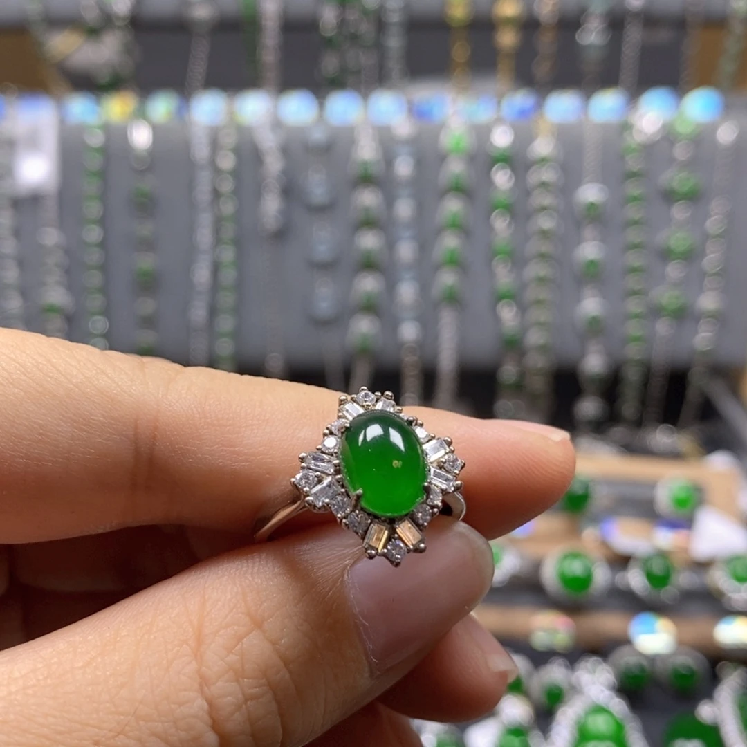 颈饰银S925镶嵌翡翠枭****）高品质