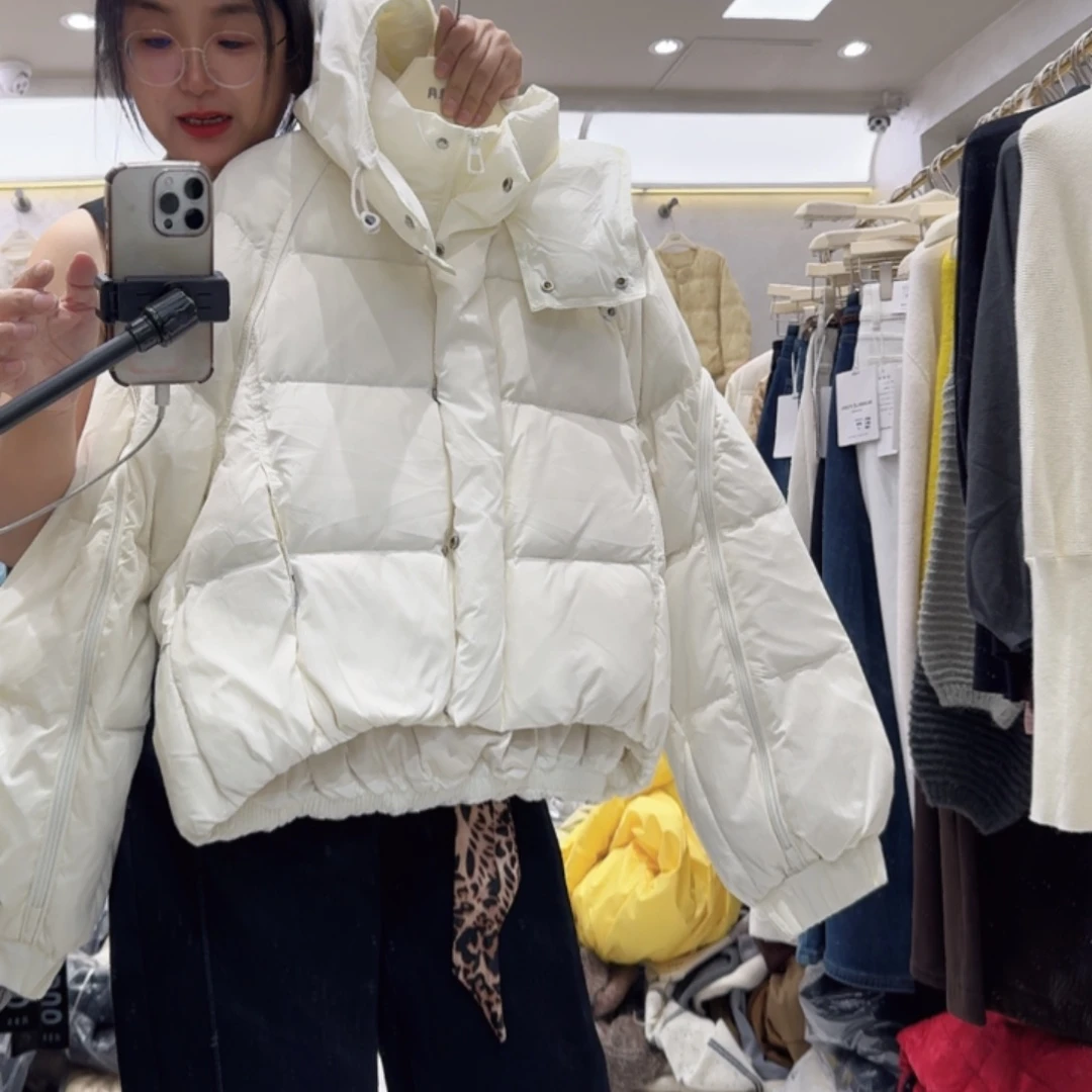 贝壳穿到150斤之内羽绒服