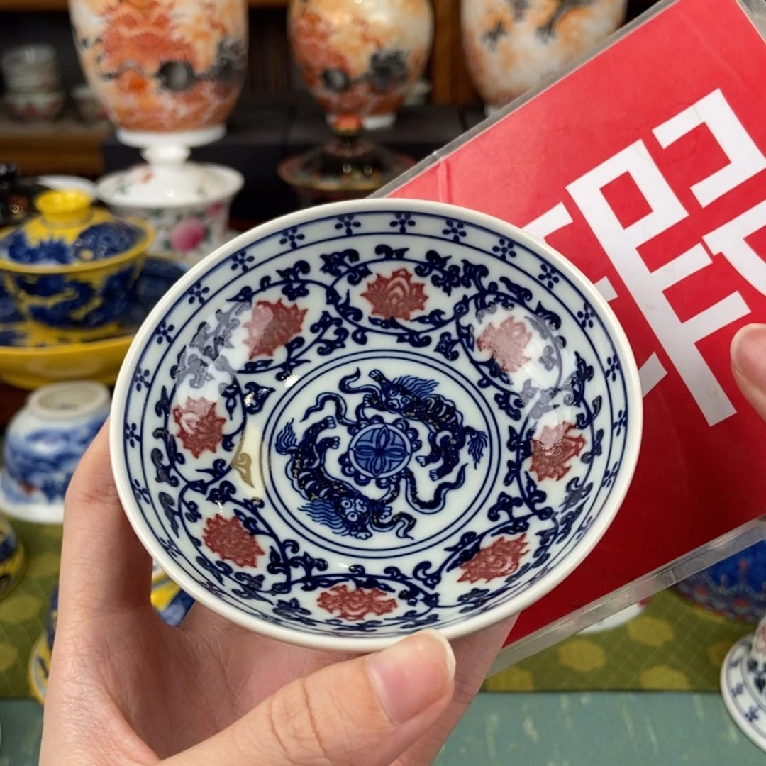 陶瓷的设计师是一个