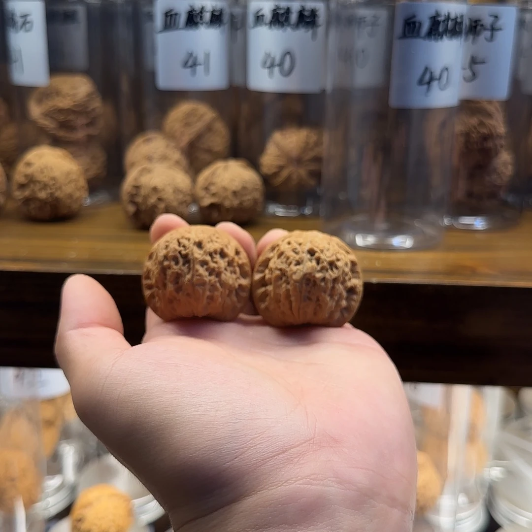 木s****n血麒麟40尺寸全品无修