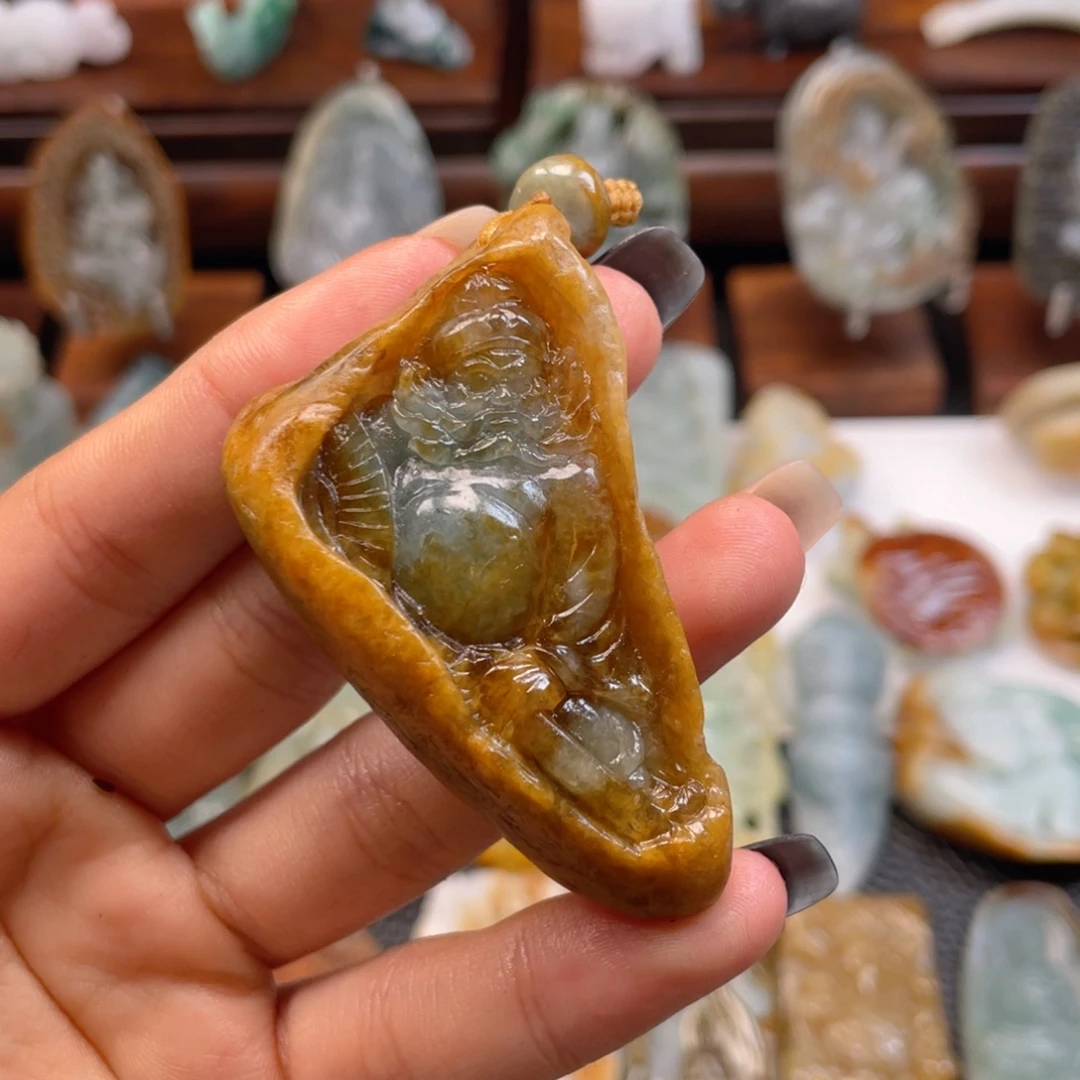 定制翡翠未镶嵌翡翠